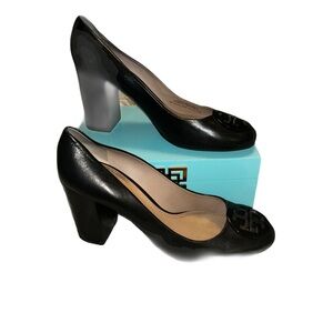 Black Leather Women's Pumps